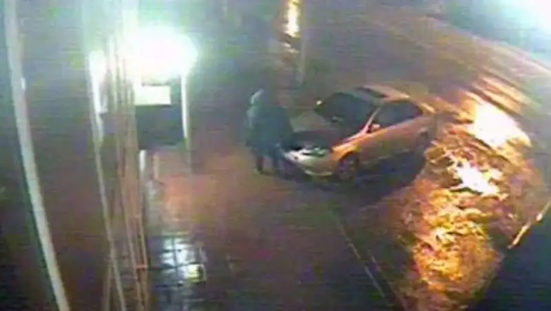 Брошенной на улице в Шымкенте новорожденной врачи дали имя и фамилию