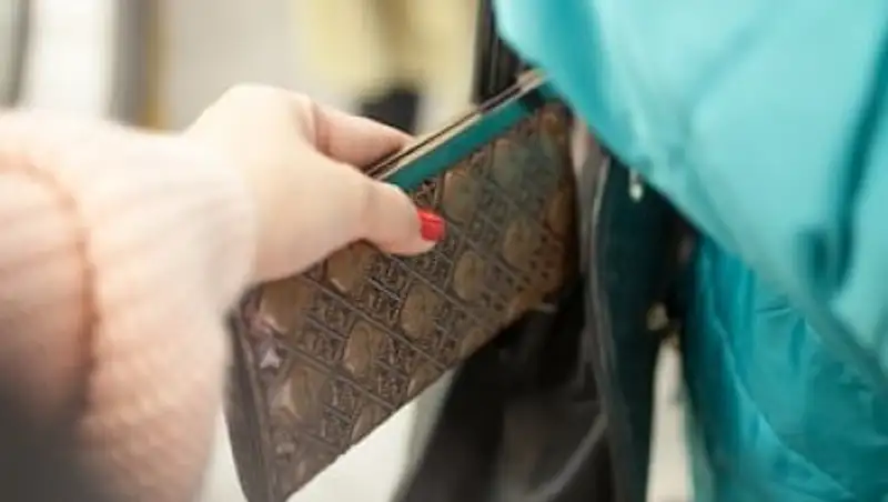 Реальный тюремный срок получила карманная воровка в Талдыкоргане