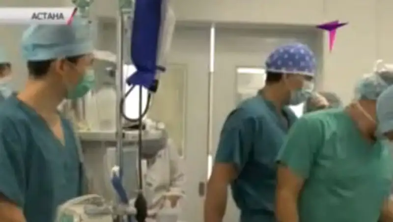 В Казахстане проведена первая операция по трансплантации печени ребенку