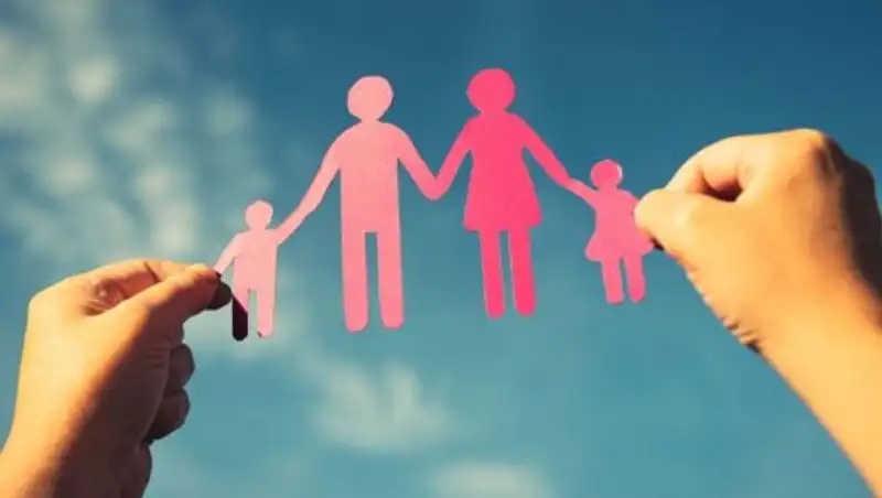 В Казахстане предложили создать министерство по делам семьи