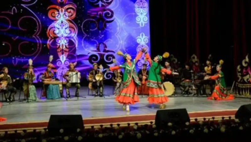 На левом берегу Сырдарьи строится город по примеру Астаны