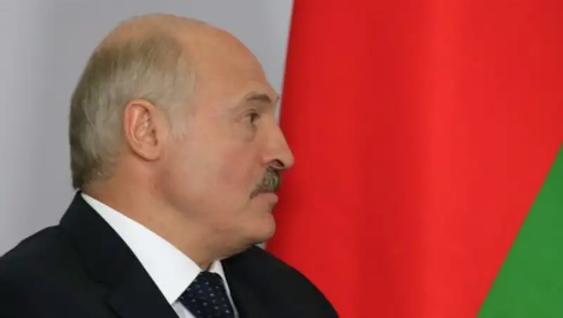 Лукашенко отверг возможность присоединения Белоруссии к России