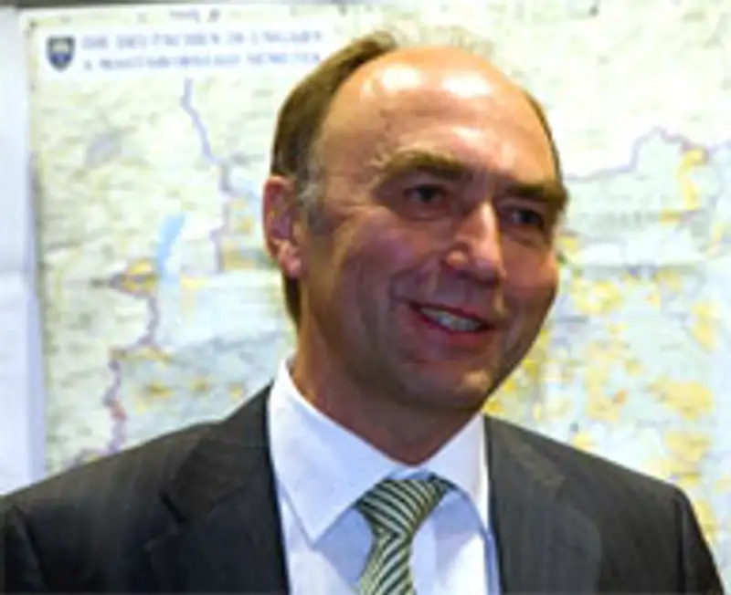 Депутаты Сената Парламента РК встретились с Парламентским Статс-секретарем МВД ФРГ Кристофом Бергнером, фото - Новости Zakon.kz от 08.12.2011 23:34