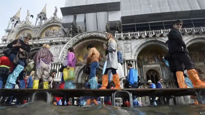 В Венеции могут запретить чемоданы на колесиках