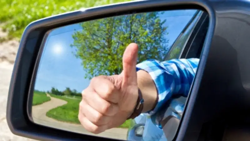 В Шымкенте водитель придумал оригинальный способ благодарности