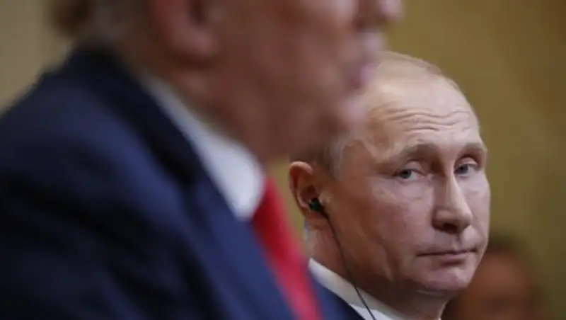 Трамп возложил на Путина «личную ответственность» за вмешательство в выборы в США