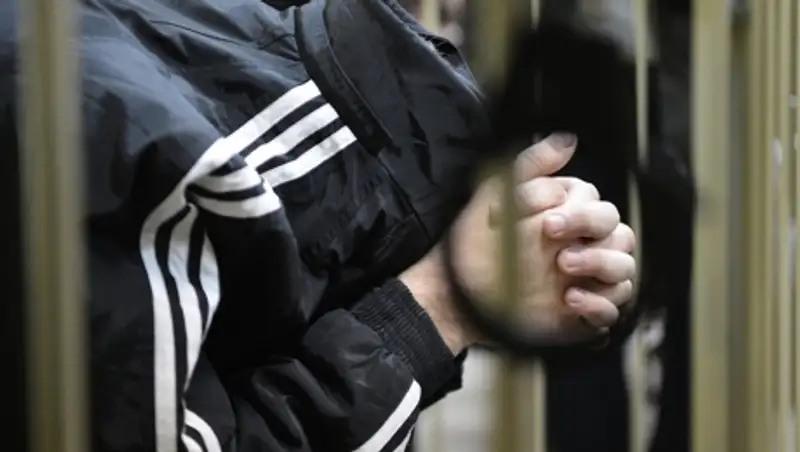 Россиянин задержан в Шымкенте за ложное сообщение о бомбе в автомобиле