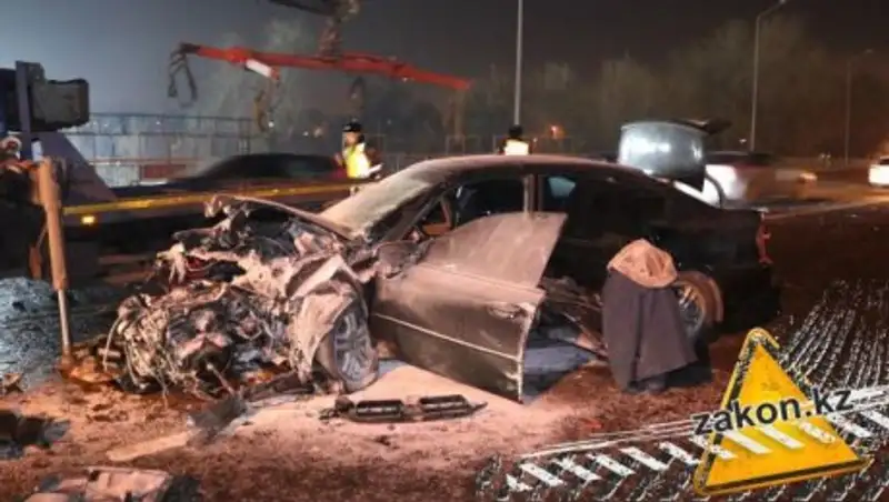 Врачи рассказали о состоянии пострадавших в крупном ДТП в Алматы