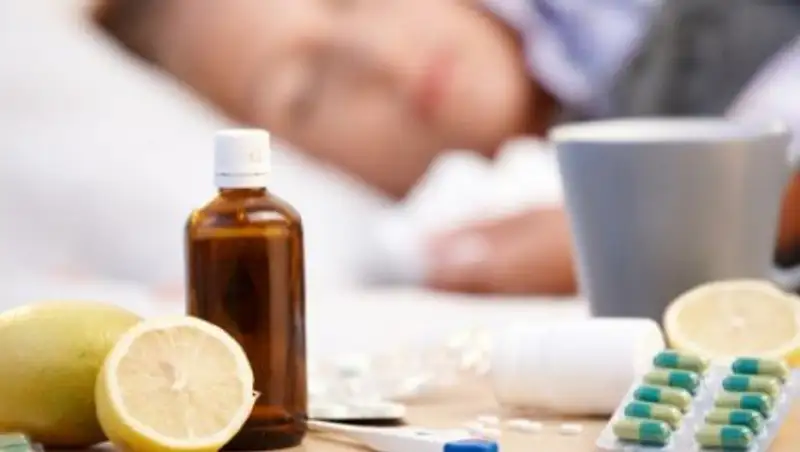 Бекшин вновь призвал казахстанцев не заниматься самолечением гриппа