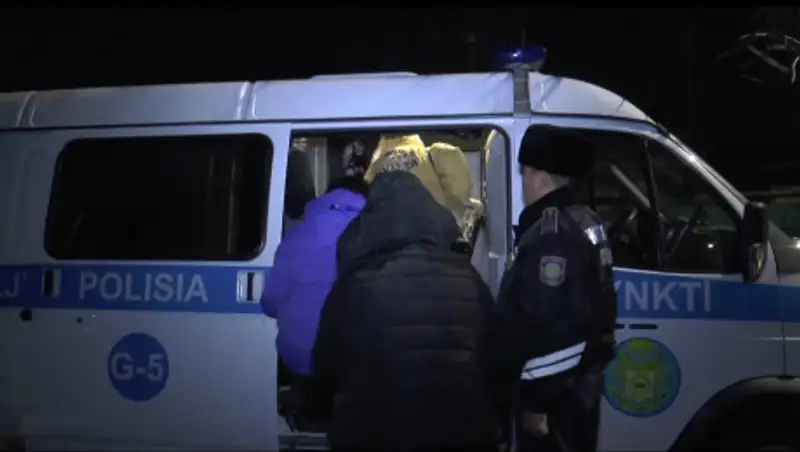 В центре Алматы, несмотря на карантин, работал рестобар