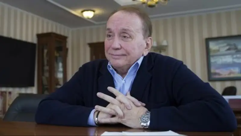 Александр Масляков уволился с должности директора «ММЦ Планета КВН»