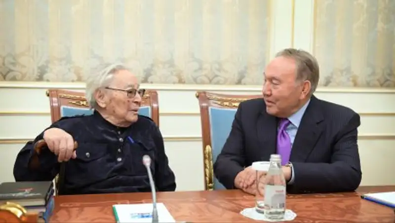 Назарбаев и Нурпеисов обменялись мнениями о культуре