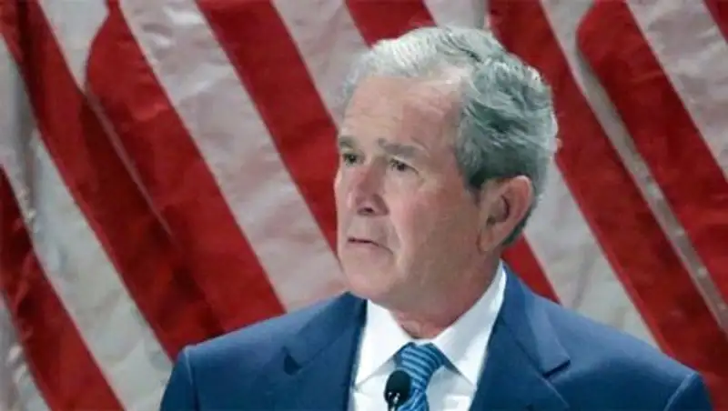 Джордж Буш-младший написал книгу об отце