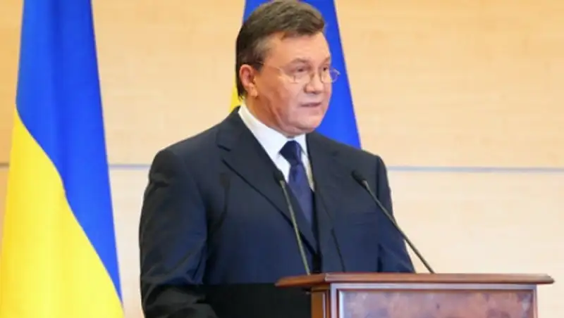 Янукович пообещал защитить украинцев от беззакония