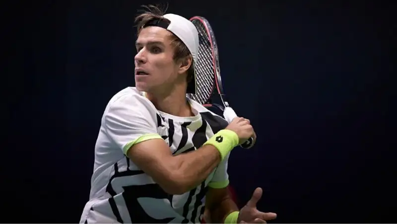 Дмитрий Попко с победы начал турнир в Португалии