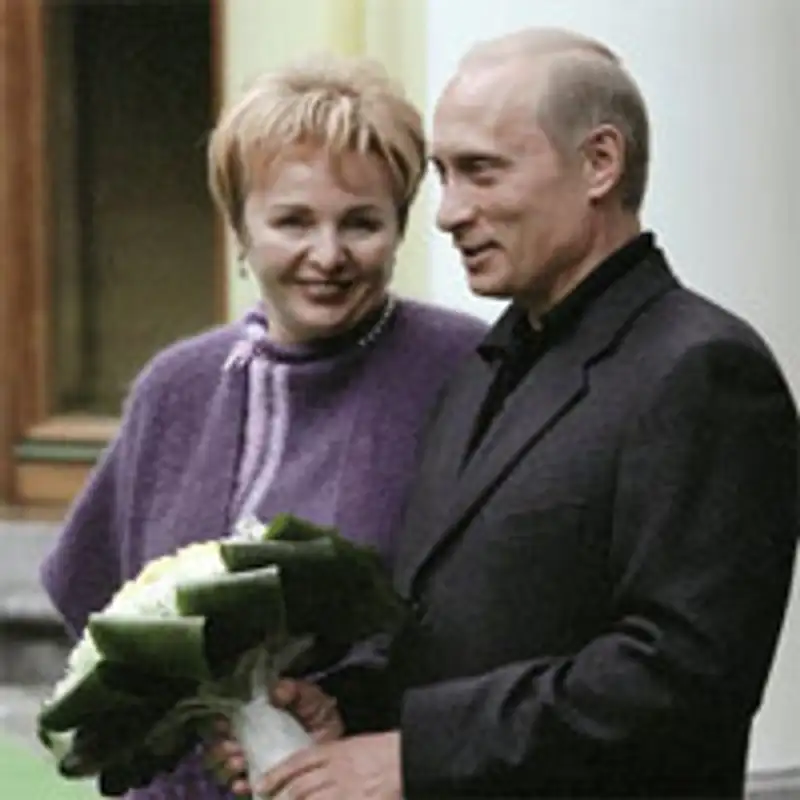Владимир и Людмила Путины объявили о разводе, фото - Новости Zakon.kz от 07.06.2013 15:08