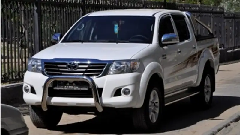 В Актау полицейские не могут запретить родителям подвозить детей к школе