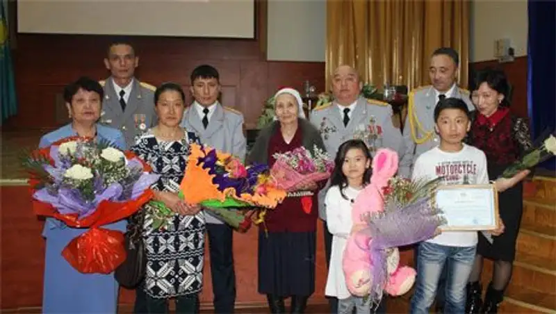 Лучшие сотрудники ДВД Костанайской области представлены к поощрению