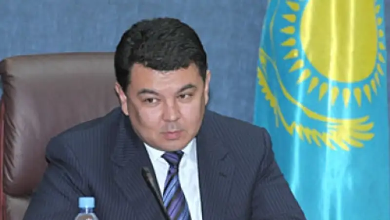 За что Каната Бозумбаева выгнали из роддома