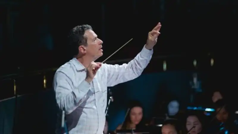 Пласидо Доминго и звезды большой оперы выступят в «Травиате» в Астане