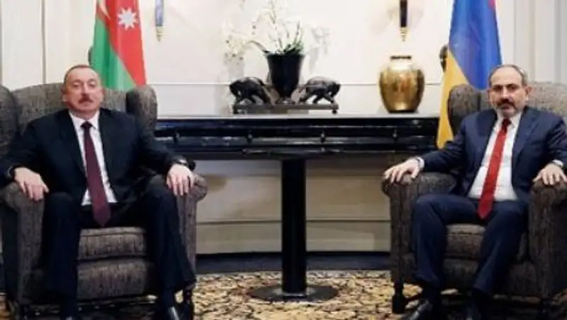 Пашинян и Алиев заявили о готовности к переговорам
