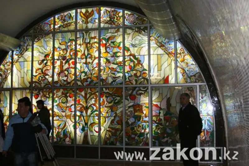 В Алматы открылся Метрополитен (фото), фото - Новости Zakon.kz от 01.12.2011 23:06