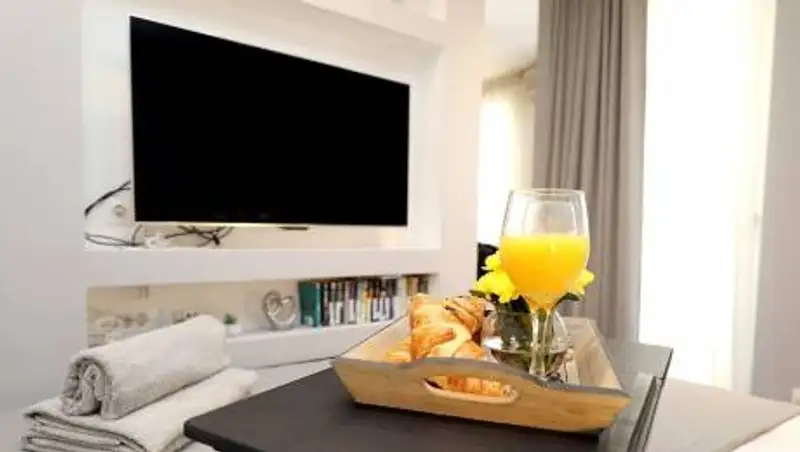 10 фактов о CAM