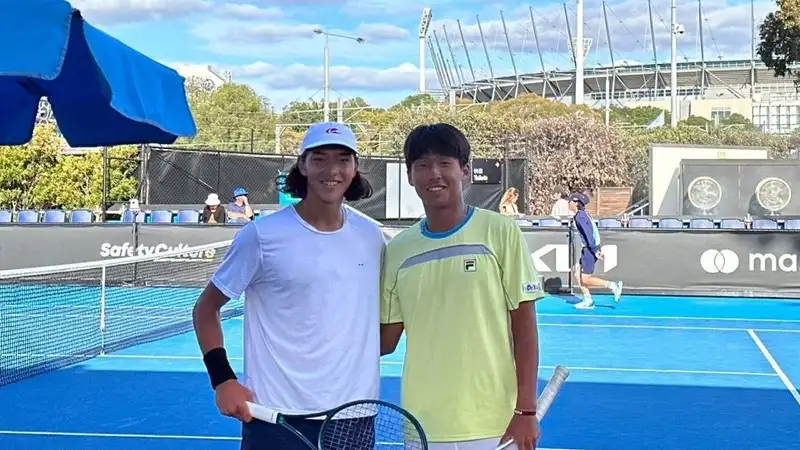 Амир Омарханов и Чанджун Ким на Australian Open-2024, ##imageAlt## 