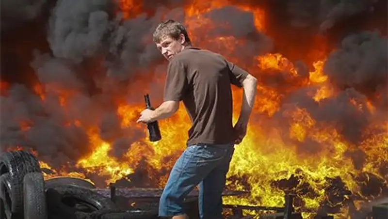 Кличко, певица Руслана и активисты Майдана обвиняют друг друга в позоре