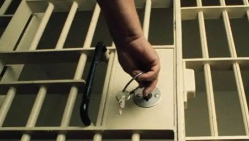 Ақтөбелік келіншек өзін қорлап, кемсіткен күйеуін 5 күнге қаматып тастады