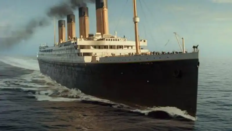 Туры к «Титанику» начала продавать британская компания