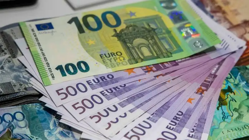 Курсы валют в обменниках Казахстана на 14 июля