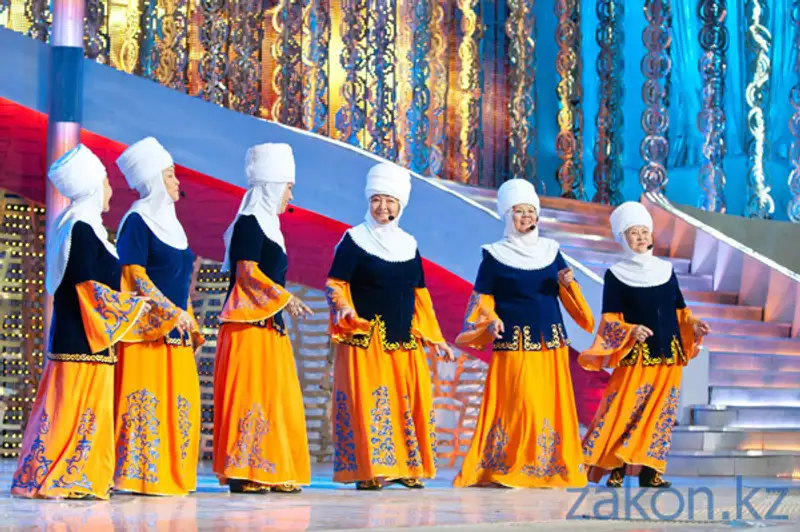 Раскрыты некоторые секреты нового музыкального шоу «Добрый вечер, Казахстан!» (фото), фото - Новости Zakon.kz от 07.09.2012 17:37