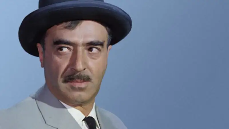 "Три магнитофона, три кинокамеры заграничных…" Главные роли Владимира Этуша