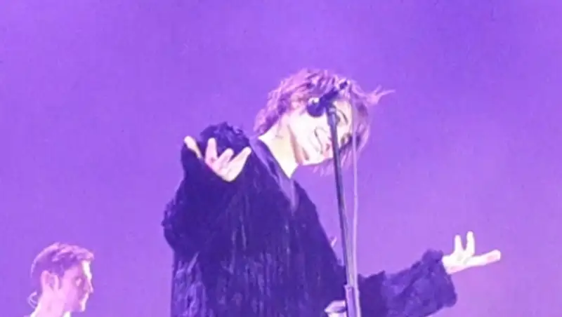 Земфира объявила о прекращении гастрольной деятельности