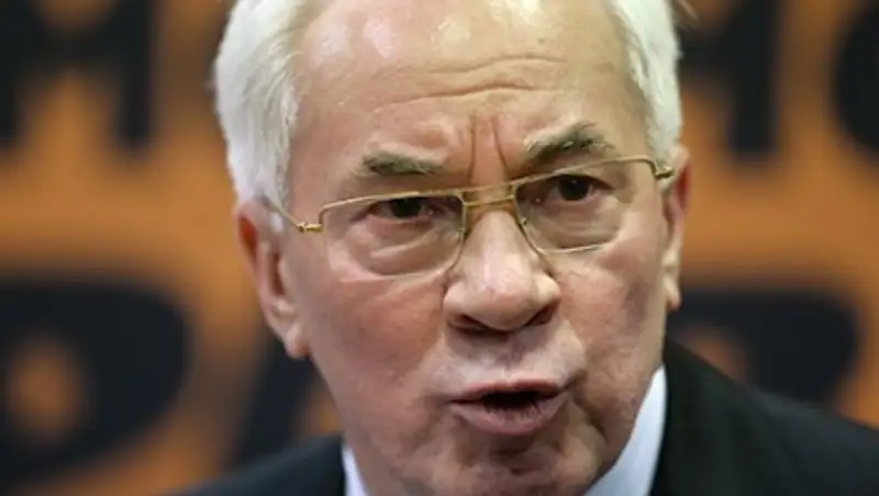 Бывший премьер-министр допустил возможность создания правительства Украины в изгнании