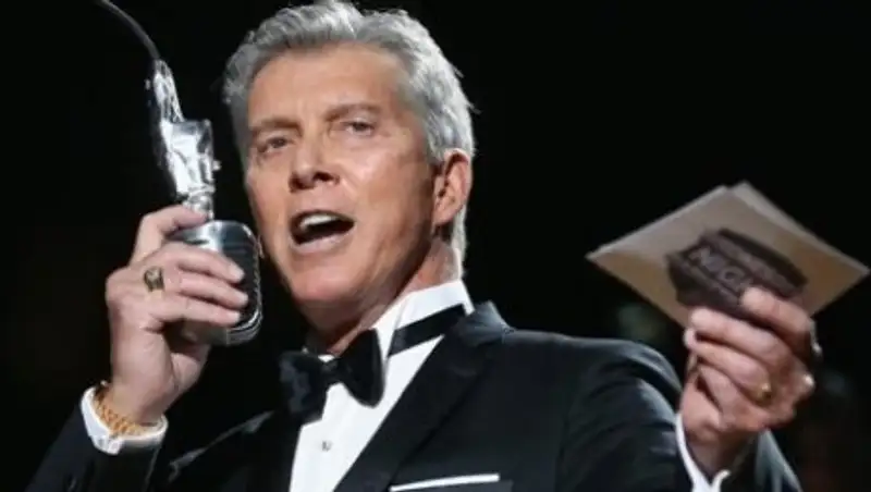 Ринг-аннонсер Майкл Баффер обратился на казахском языке