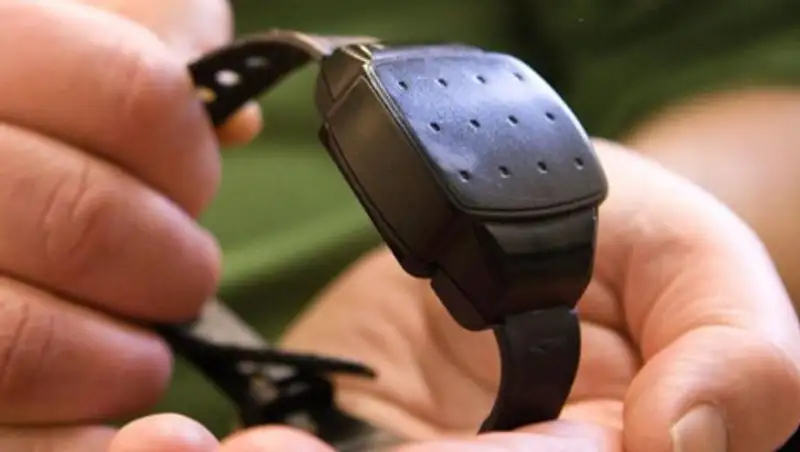 Антикор внедряет браслеты слежения для лиц, не содержащихся под стражей