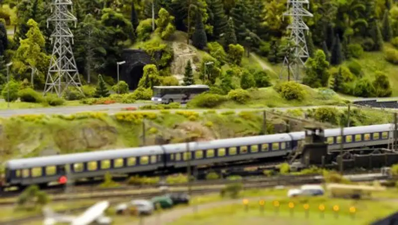 Сельчане Алматинской области не могут выехать за пределы поселков из-за поездов