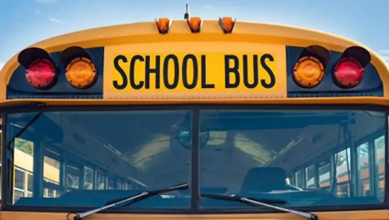 В США учительница наступала ногой на лежащих учеников, поясняя суть рабства