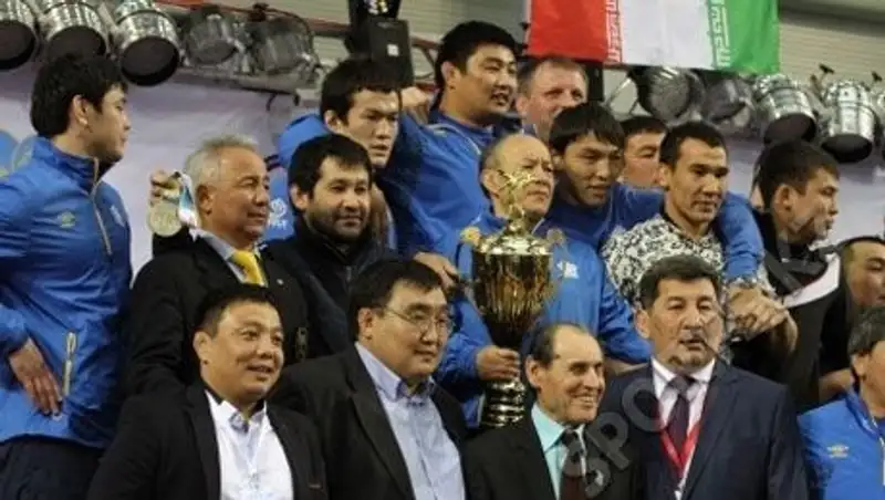 Сборная РК по греко-римской борьбе стала первой в общекомандном зачете чемпионата Азии