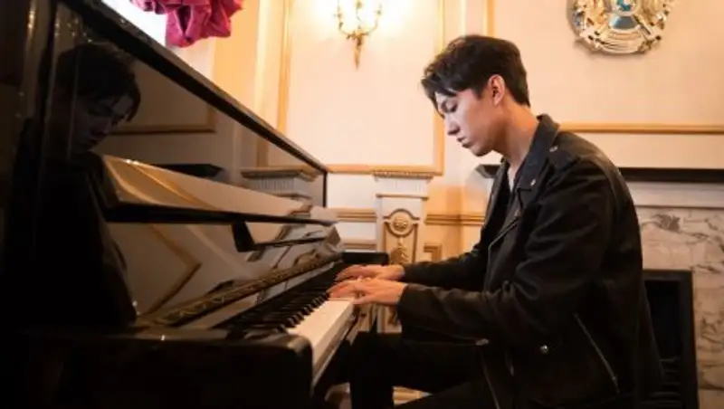 Димаш Кудайберген никогда не выезжал за рубеж на отдых