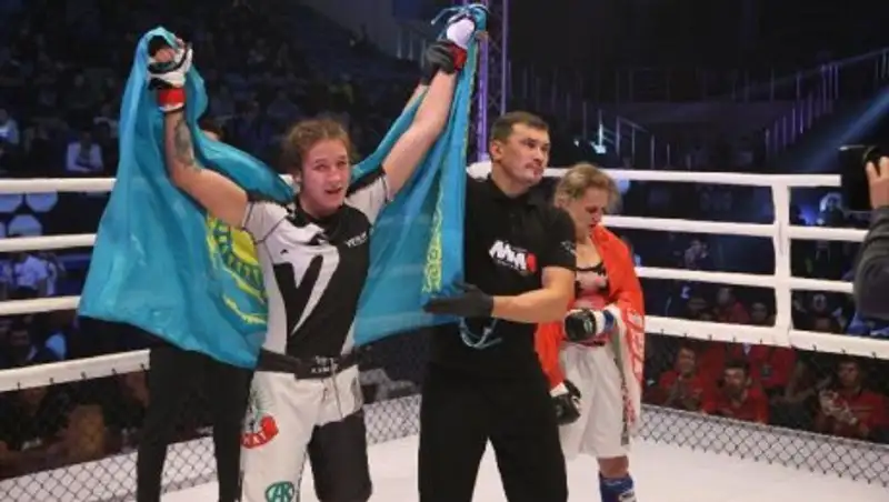 Мария Агапова из Казахстана стала чемпионкой мира по ММА