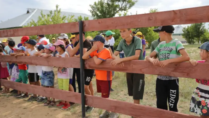 Почти 1000 актюбинских детей с особыми потребностями оздоровятся в лагере "Күншуақ"