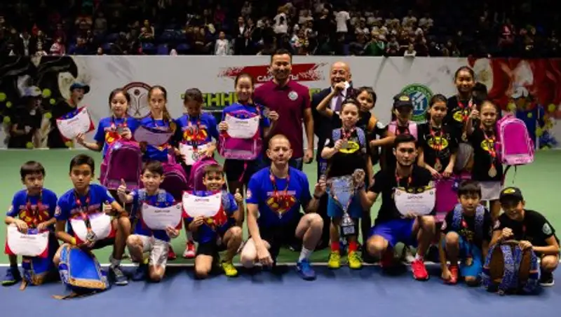 В Астане прошел турнир по теннису "Балам подрос"