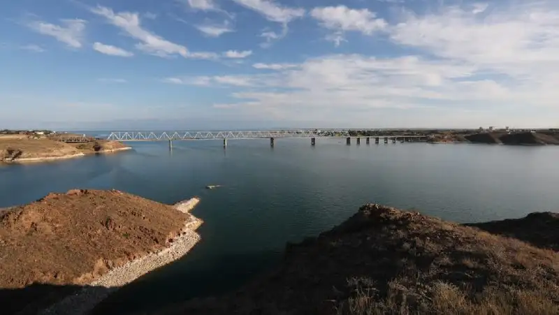 Тонущих парней спасли на Капшагайском водохранилище