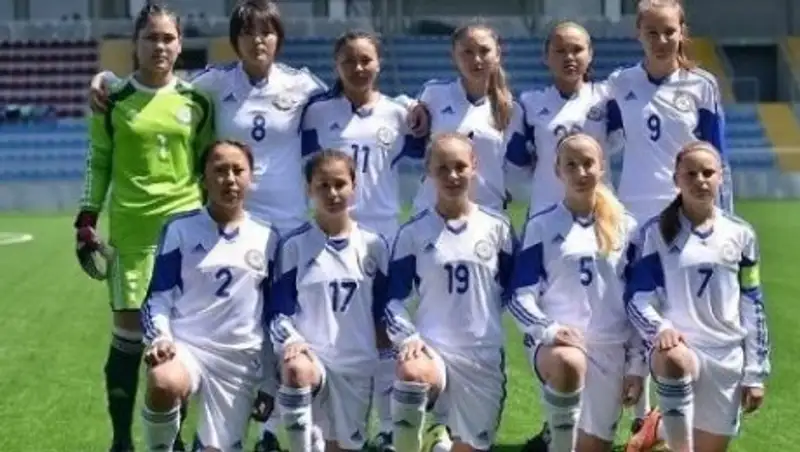 Казахстанские девушки со счетом 0:8 проиграли Шотландии 