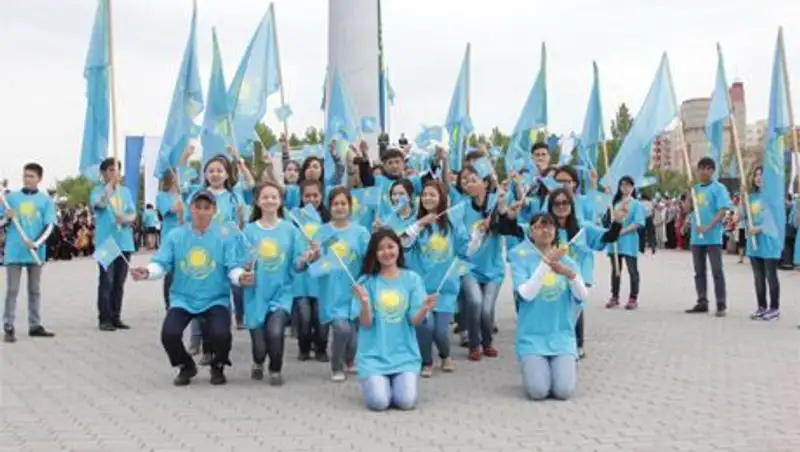  Б. Абдишев: Герб, Гимн и Флаг являются неотъемлемыми атрибутами независимости Казахстана