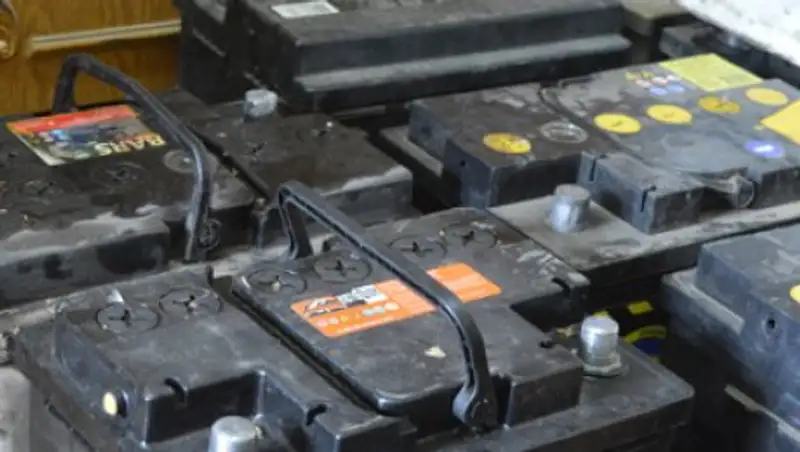 17-летнего парня поймали на краже аккумуляторов с грузовиков в Талдыкоргане