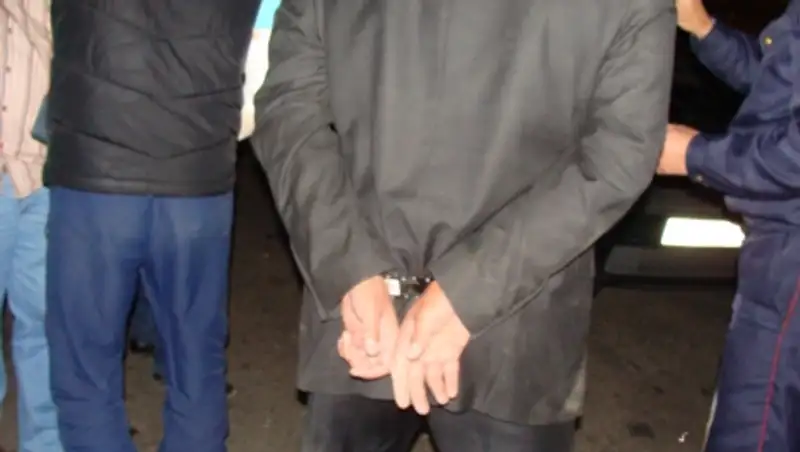 В Алматы мошенник завладел десятками тысяч долларов наивных людей